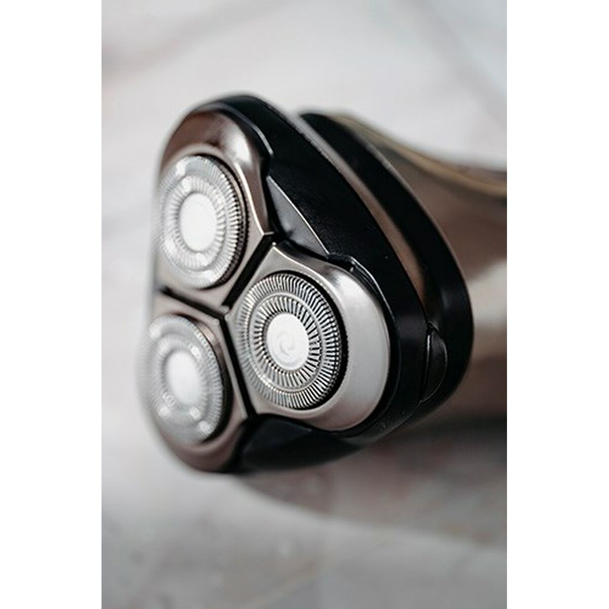 V6H5DED590D7C69E3BA224E4105E31889A9R6428102P8