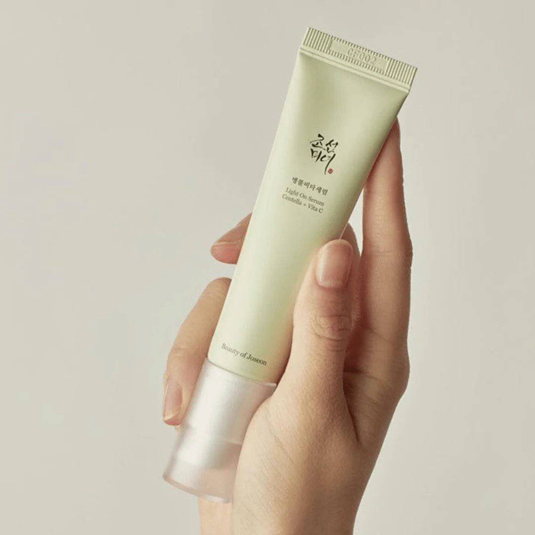 BEAUTY OF JOSEON Light On Serum Centella + Vita C - 30ml