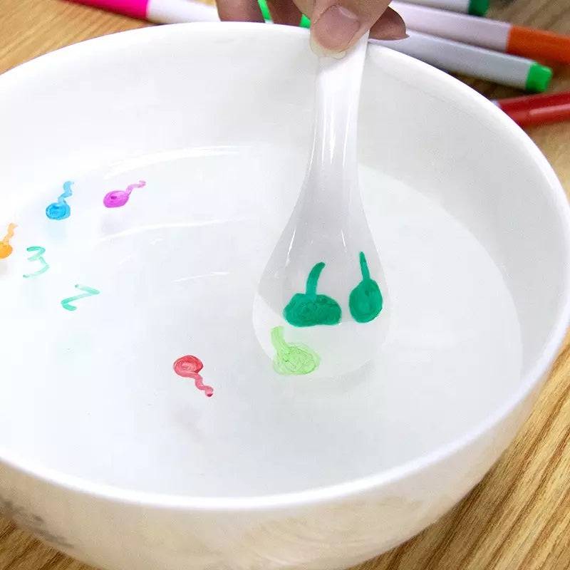 11 Colors Magic Floating Marker and Ceramic Spoon