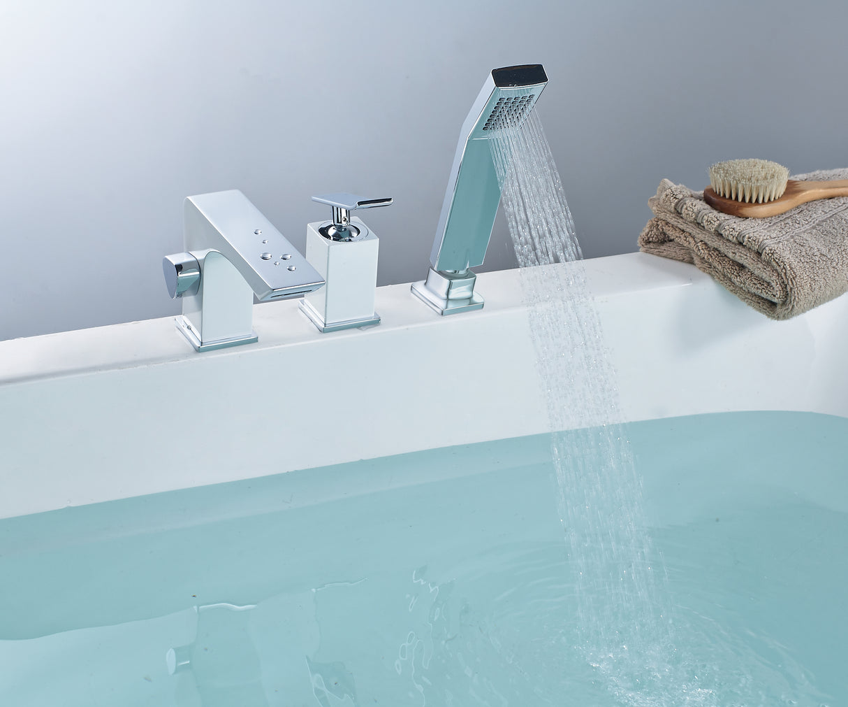3-hole deck mounted bathtub faucet LEMARK LM5845CW 2